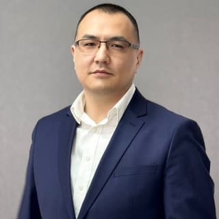 Азамат Бектуров