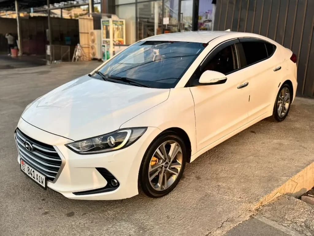 Hyundai Avante, 2018, Ош
