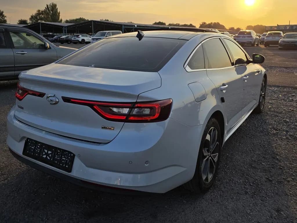 Renault SM6, 2019, Unknown