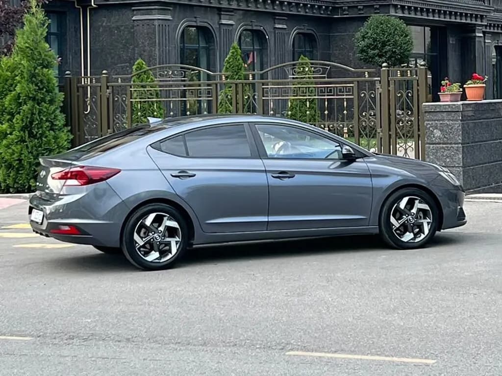 Hyundai Avante, 2019, Кызыл-Адыр