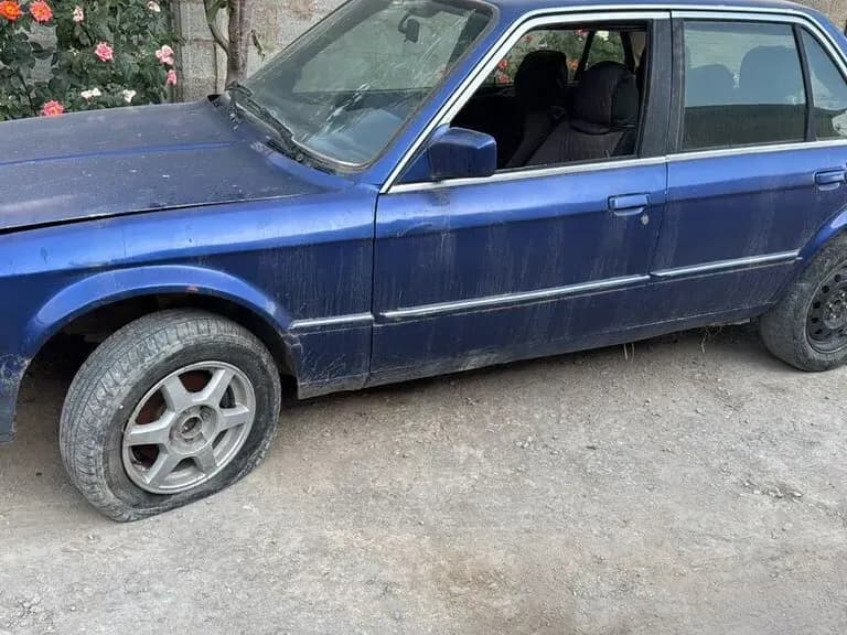 BMW 3 серии, 2023, с. Фрунзе