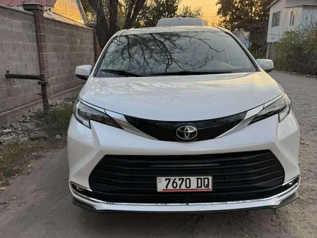Toyota Sienna, 2021, Бишкек