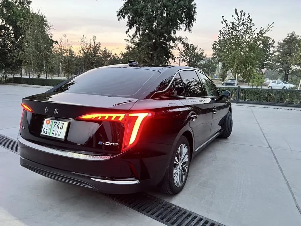 BYD E9, 2024, Бишкек