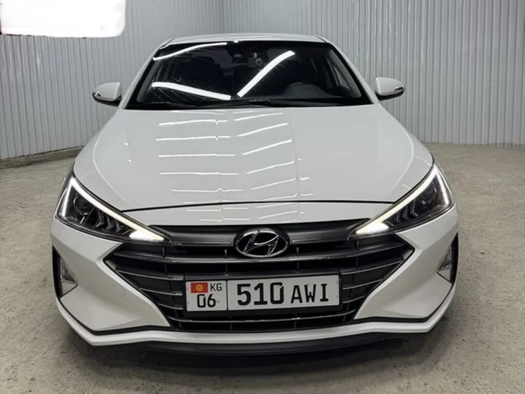 Hyundai Elantra, 2019, Ош