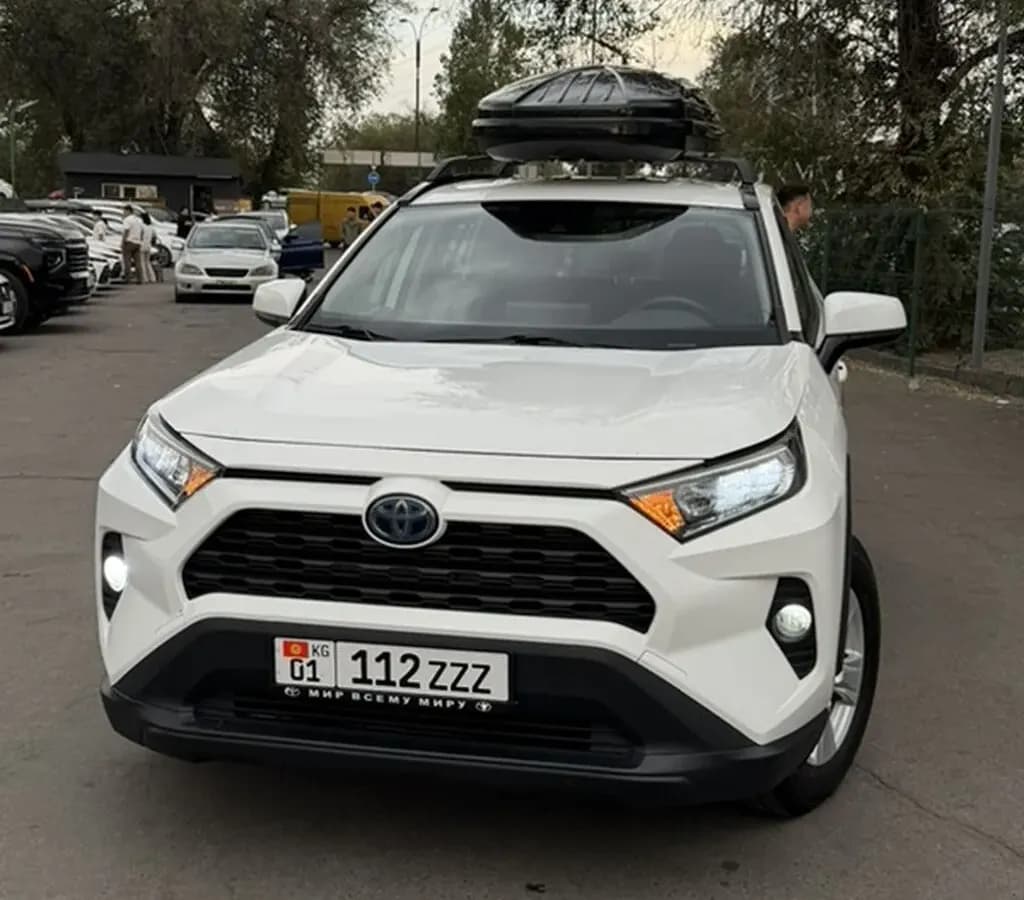 Toyota RAV4, 2019, Бишкек