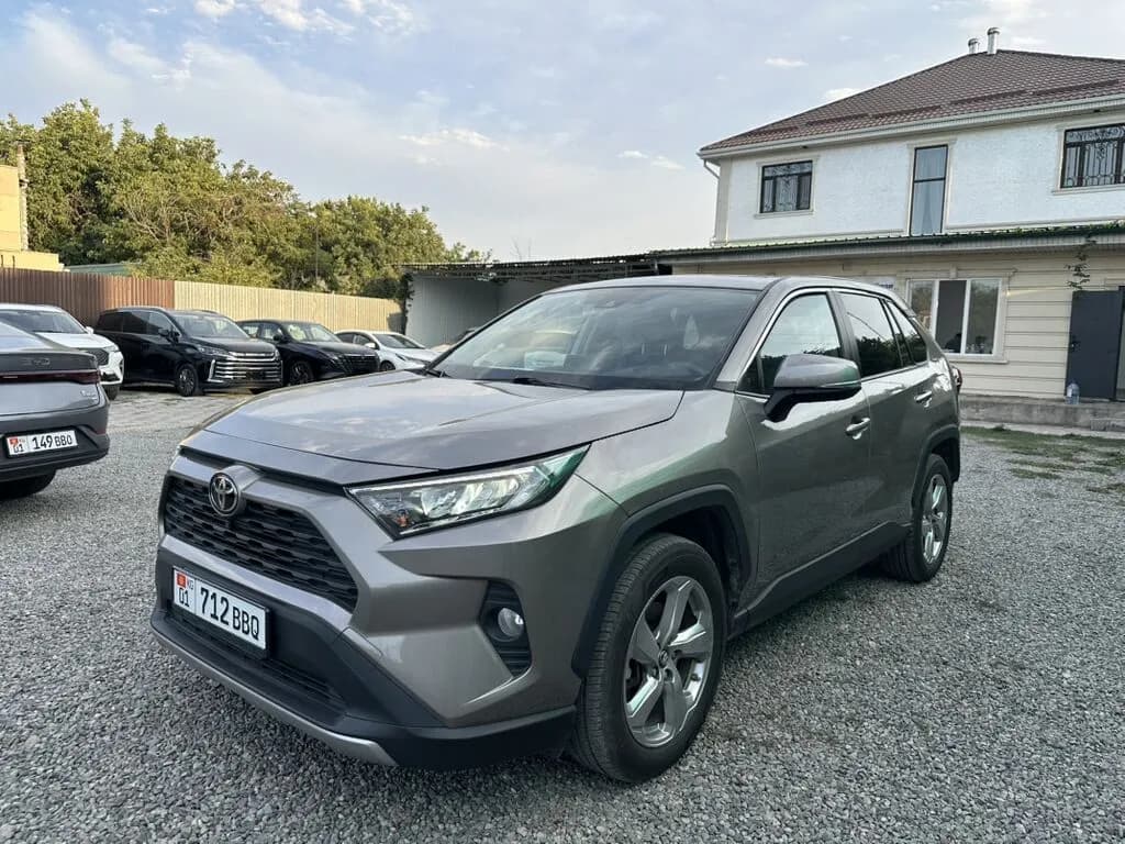 Toyota RAV4, 2022, Бишкек