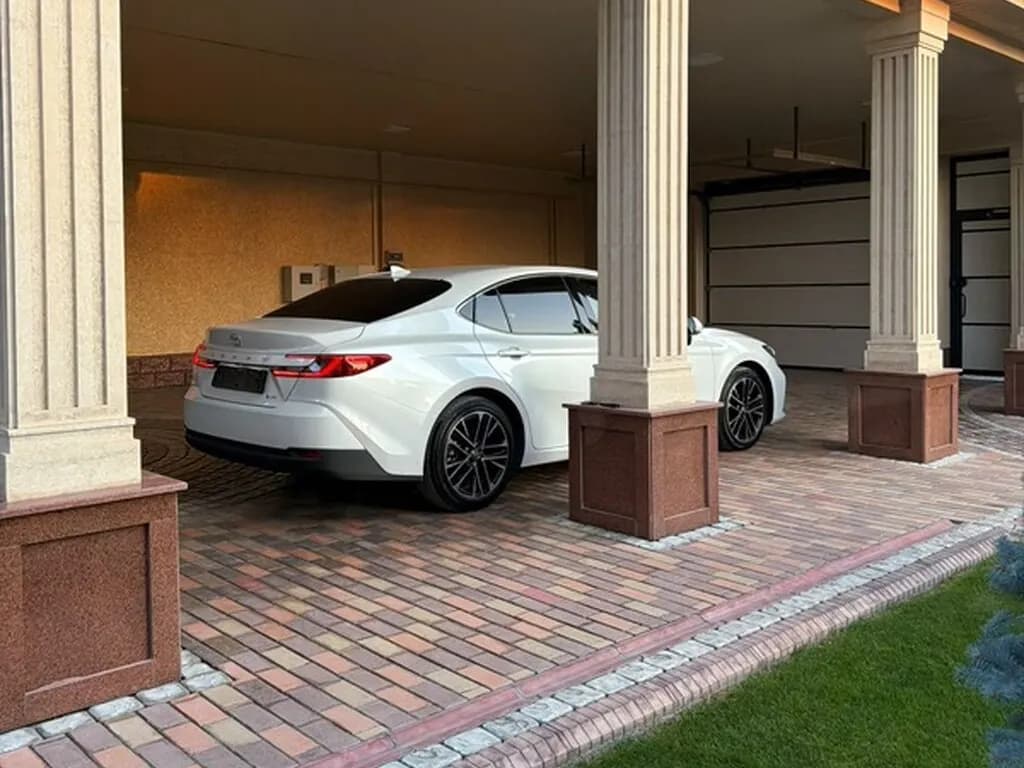 Toyota Camry, 2026, Бишкек