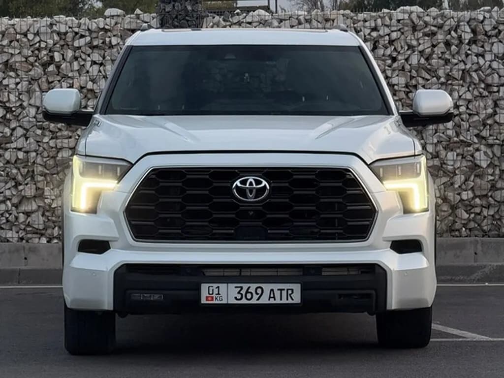 Toyota Sequoia, 2024, Unknown