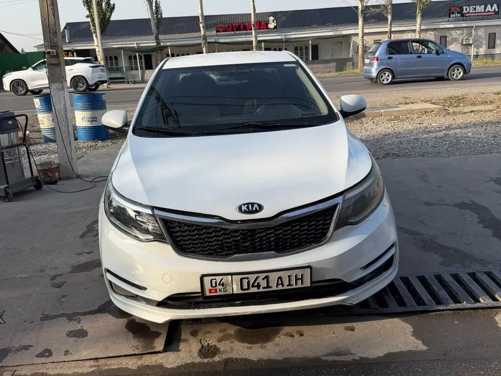 Kia Rio, 2015, Базар-Коргон