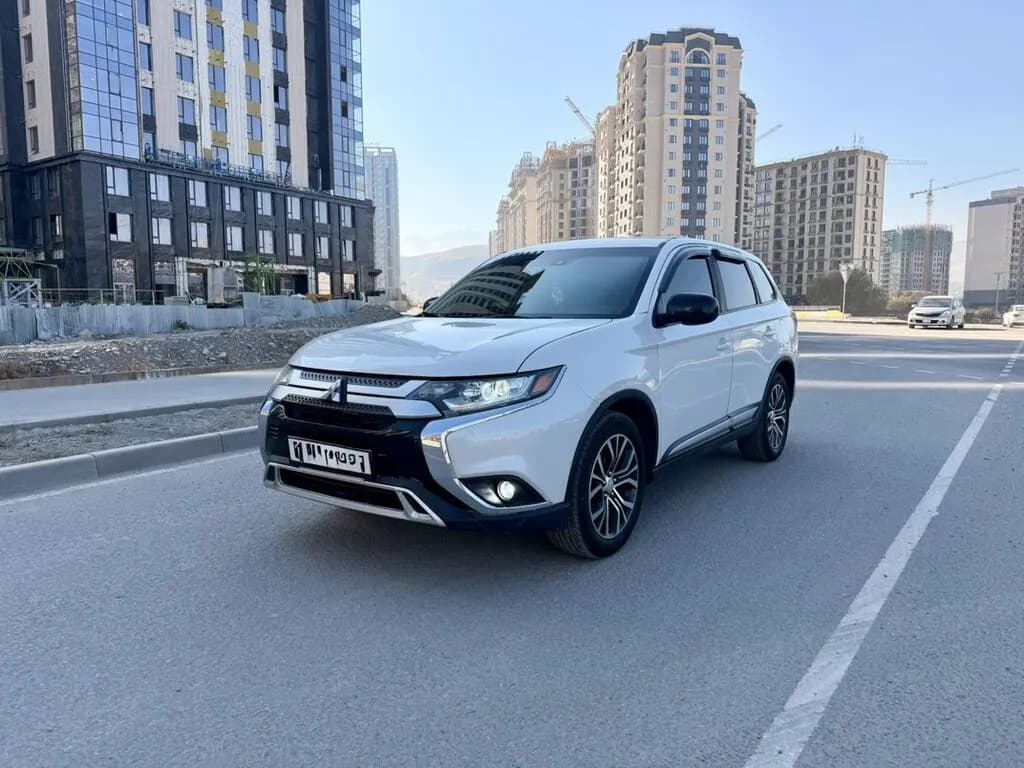 Mitsubishi Outlander, 2017, Бишкек