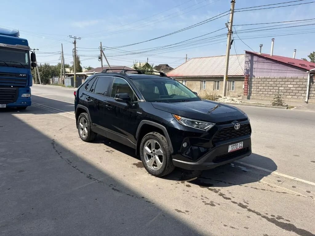 Toyota RAV4, 2021, Бишкек