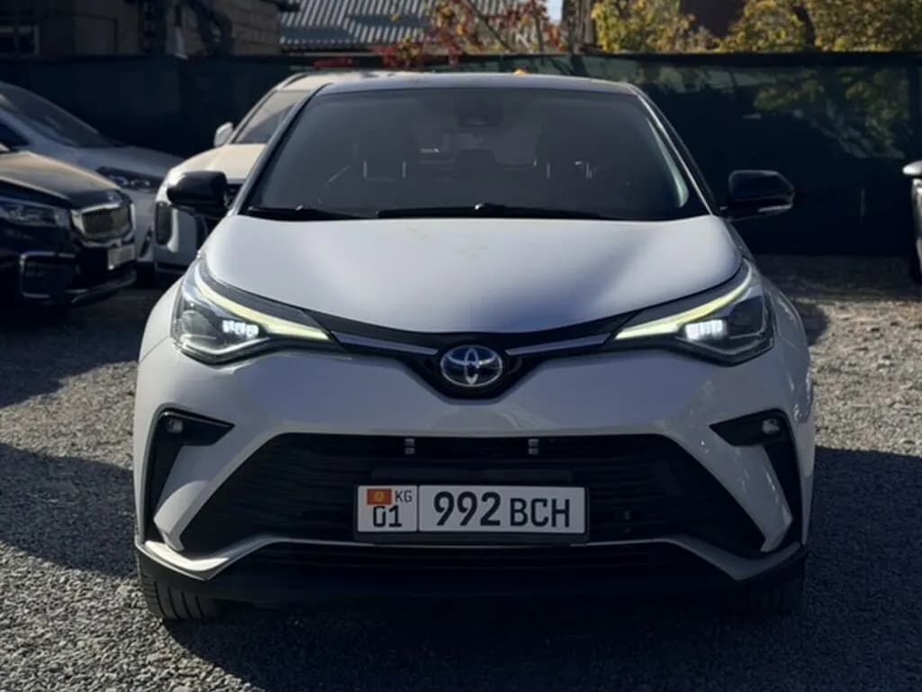 Toyota C-HR, 2021