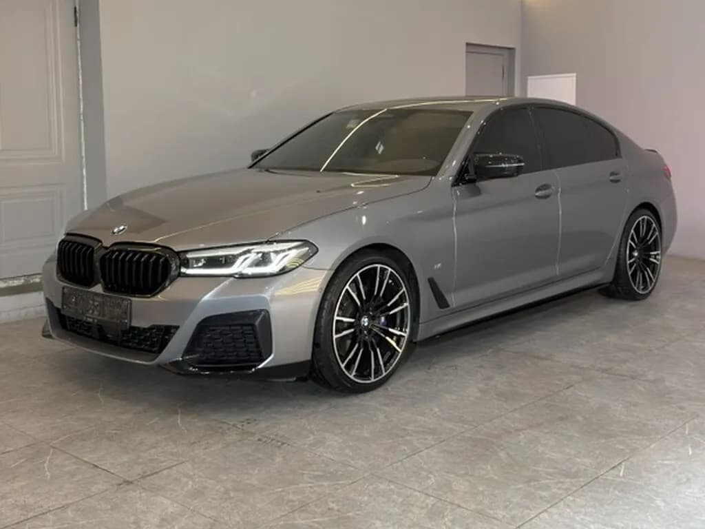 BMW 5 серии, 2023, Бишкек