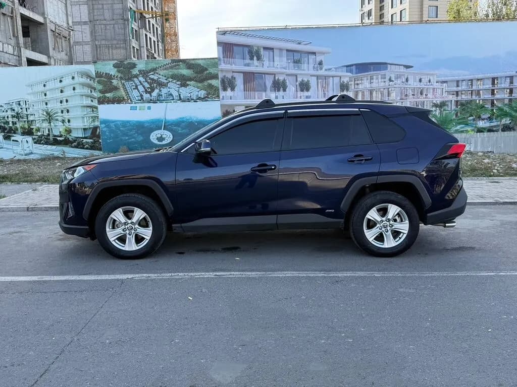 Toyota RAV4, 2020, Бишкек