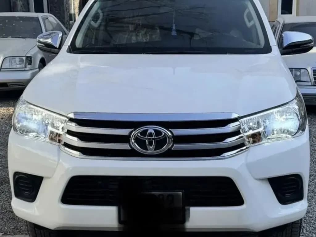 Toyota Hilux, 2024, Бишкек