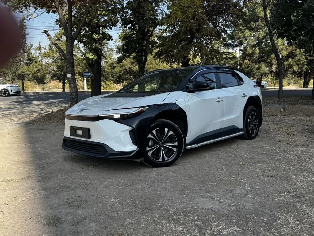 Toyota bZ4X, 2024, Бишкек