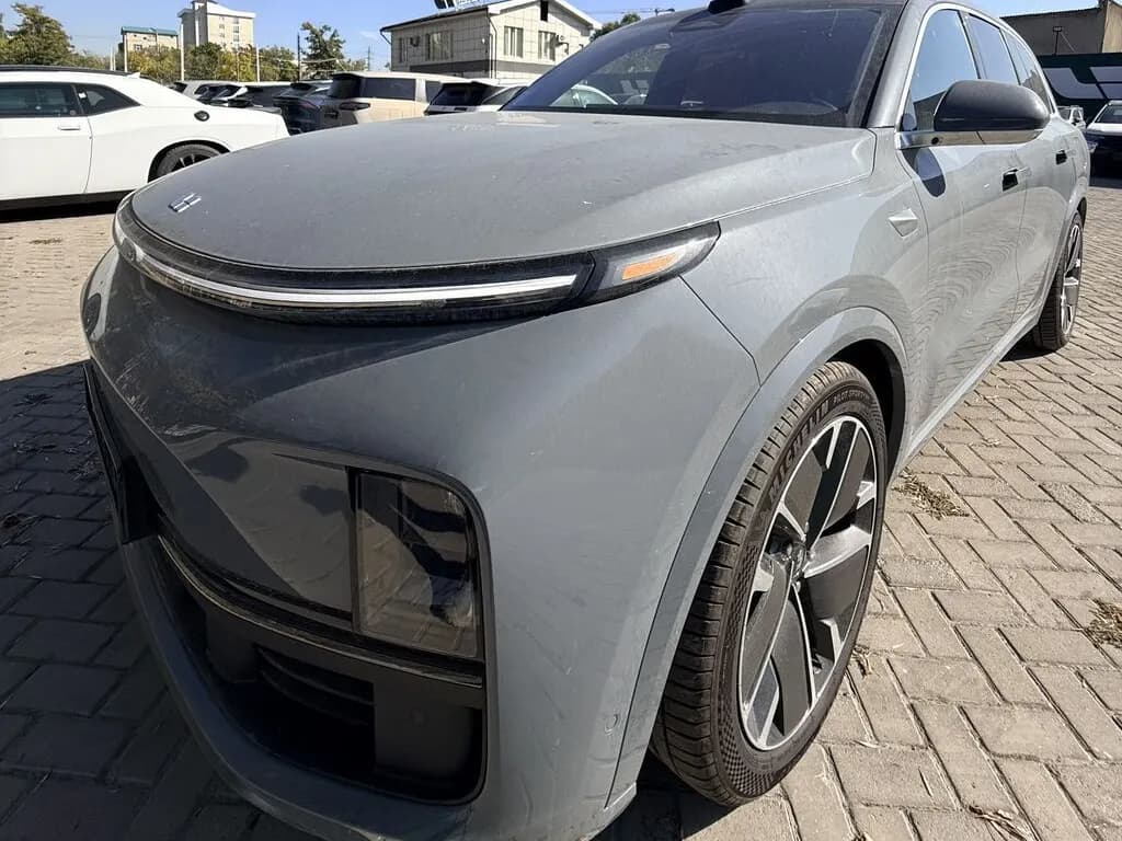 Li Auto (Lixiang) L8, 2025, Бишкек