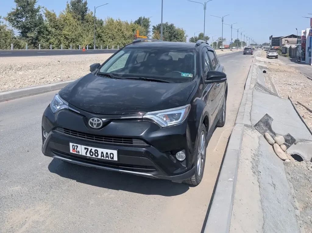 Toyota RAV4, 2017, Бишкек