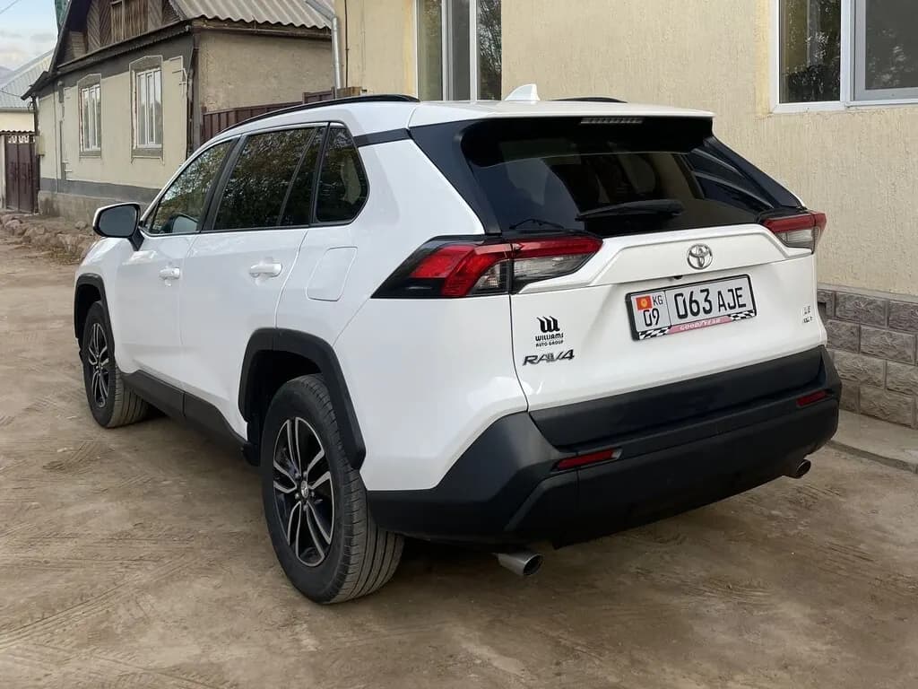 Toyota RAV4, 2019, Unknown