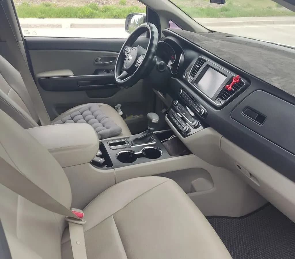 Kia Carnival, 2018, Бишкек