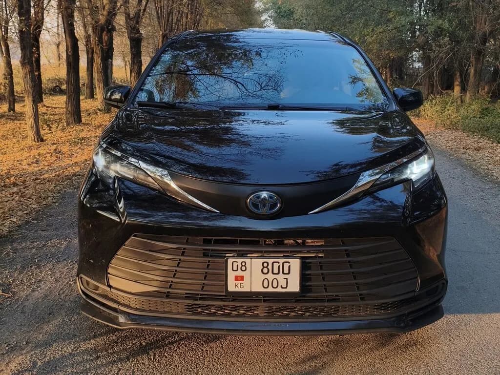 Toyota Sienna, 2021, Токмок