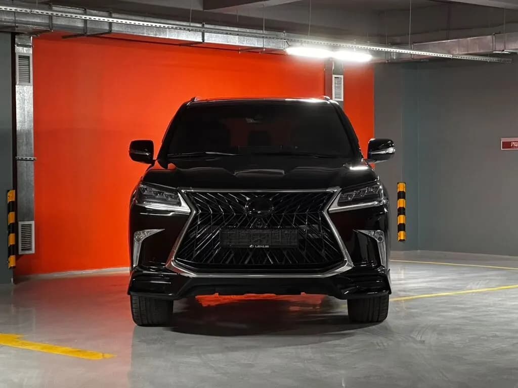 Lexus LX, 2020
