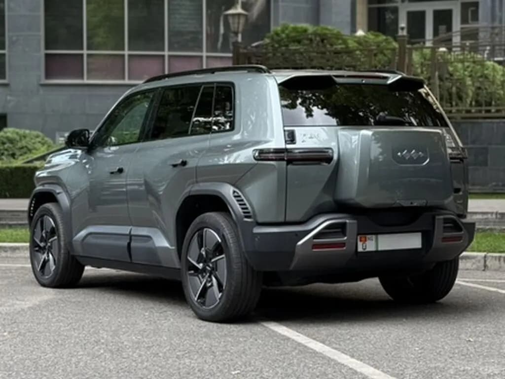 BYD FangChengBao Leopard 3, 2025