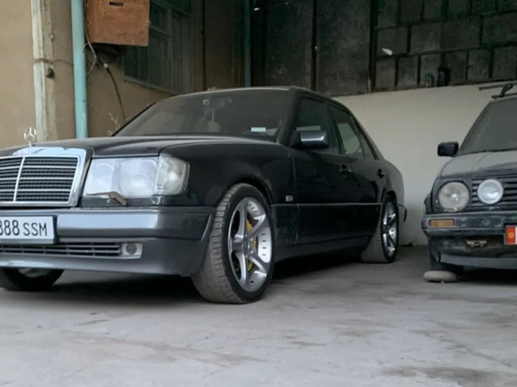 Mercedes-Benz W124, 2026, Unknown