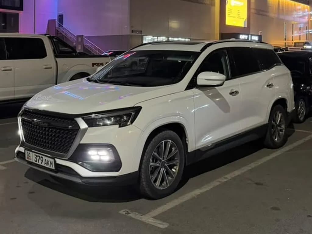 Jetour X95, 2021