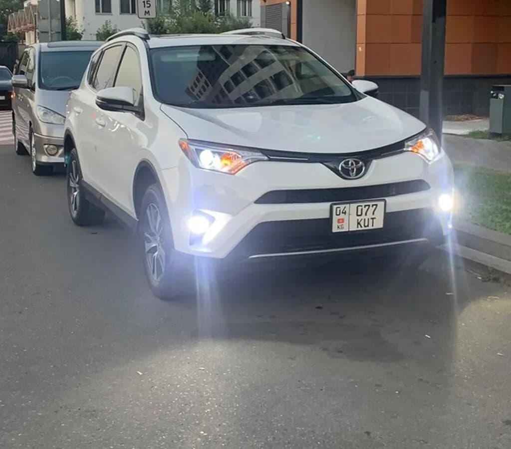 Toyota RAV4, 2016, Базар-Коргон