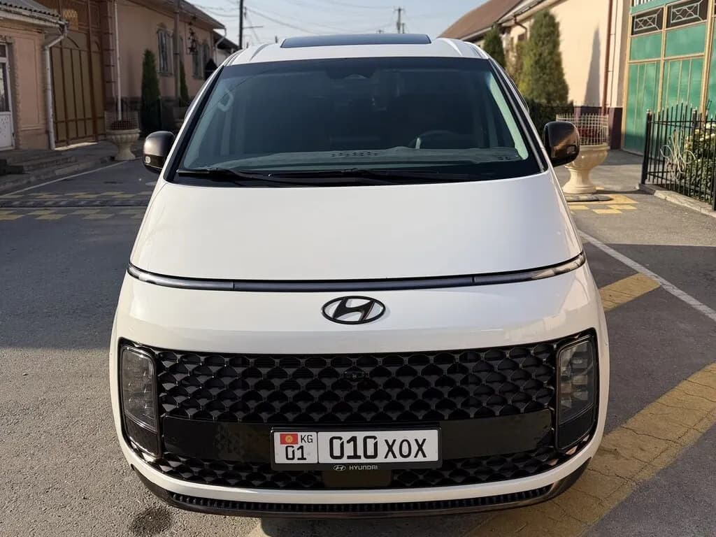 Hyundai Staria, 2021