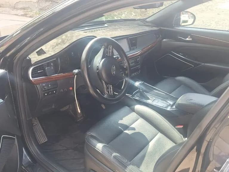 Kia Cadenza, 2016, Unknown