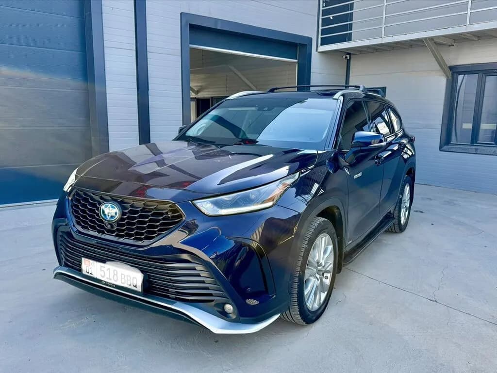 Toyota Highlander, 2021, Unknown