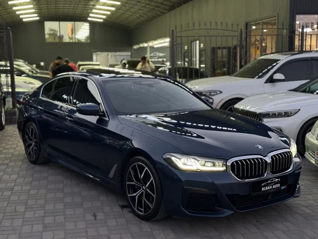BMW 5 серии, 2022, Бишкек