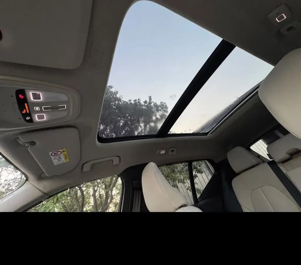 Volvo XC40, 2023, Ош