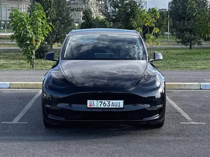 Tesla Model Y, 2022, Бишкек