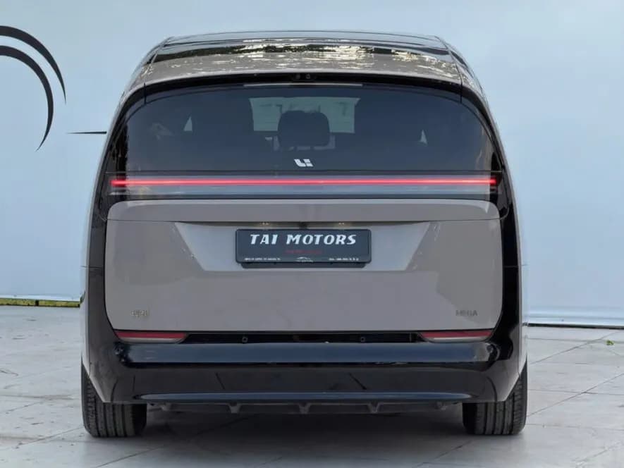 Li Auto (Lixiang) Mega, 2024, Бишкек