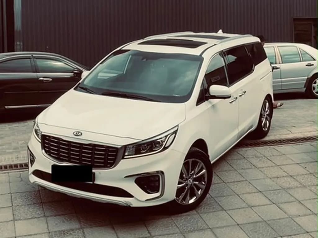 Kia Carnival, 2019, Unknown