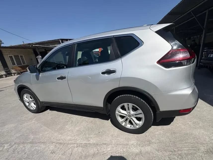 Nissan Rogue, 2018, Unknown