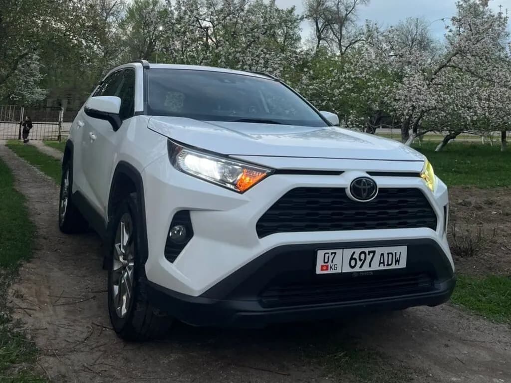 Toyota RAV4, 2020, Бишкек