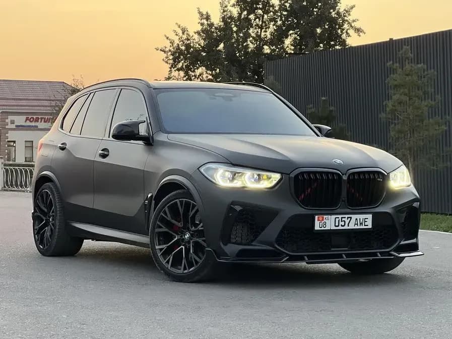 BMW X5 M, 2022, Unknown