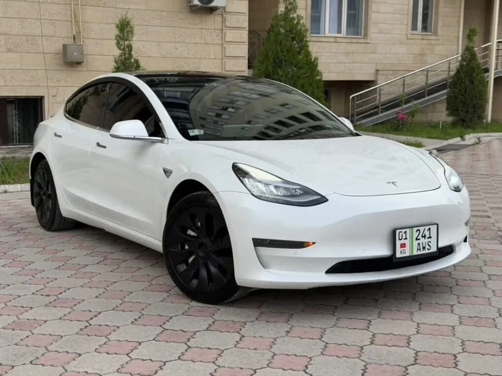 Tesla Model 3, 2021, Бишкек