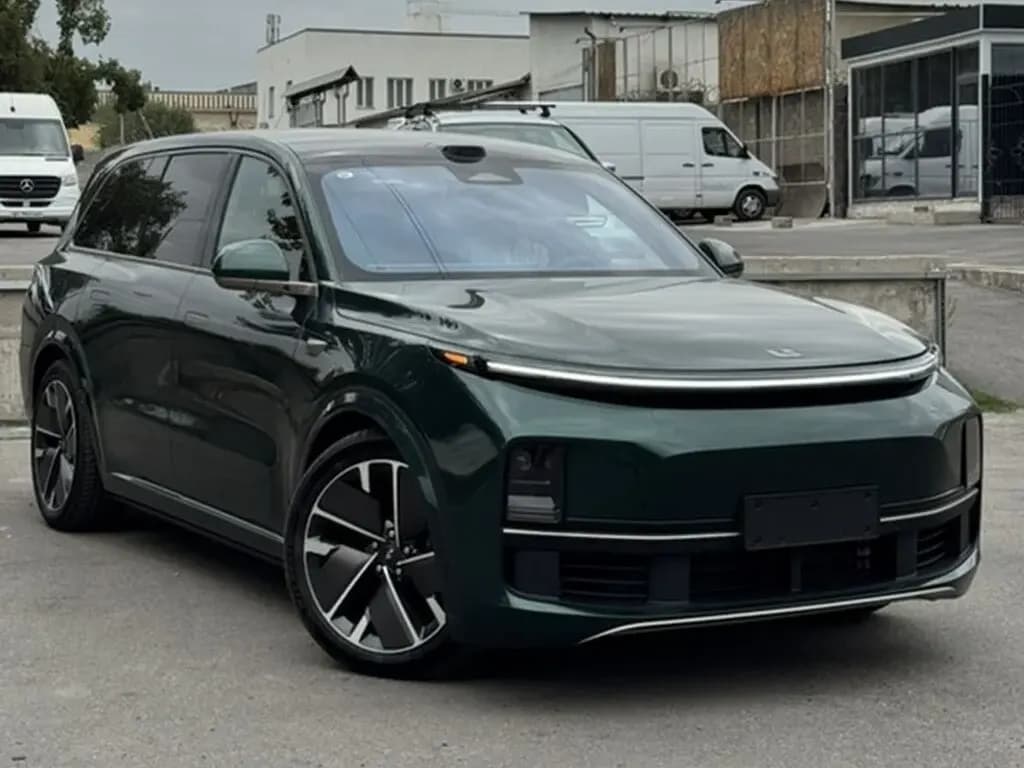Li Auto (Lixiang) L9, 2025, Бишкек