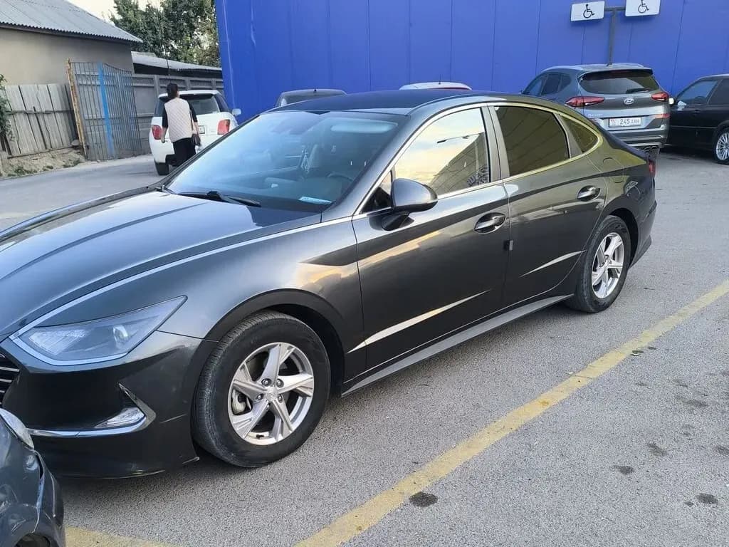 Hyundai Sonata, 2022, Unknown