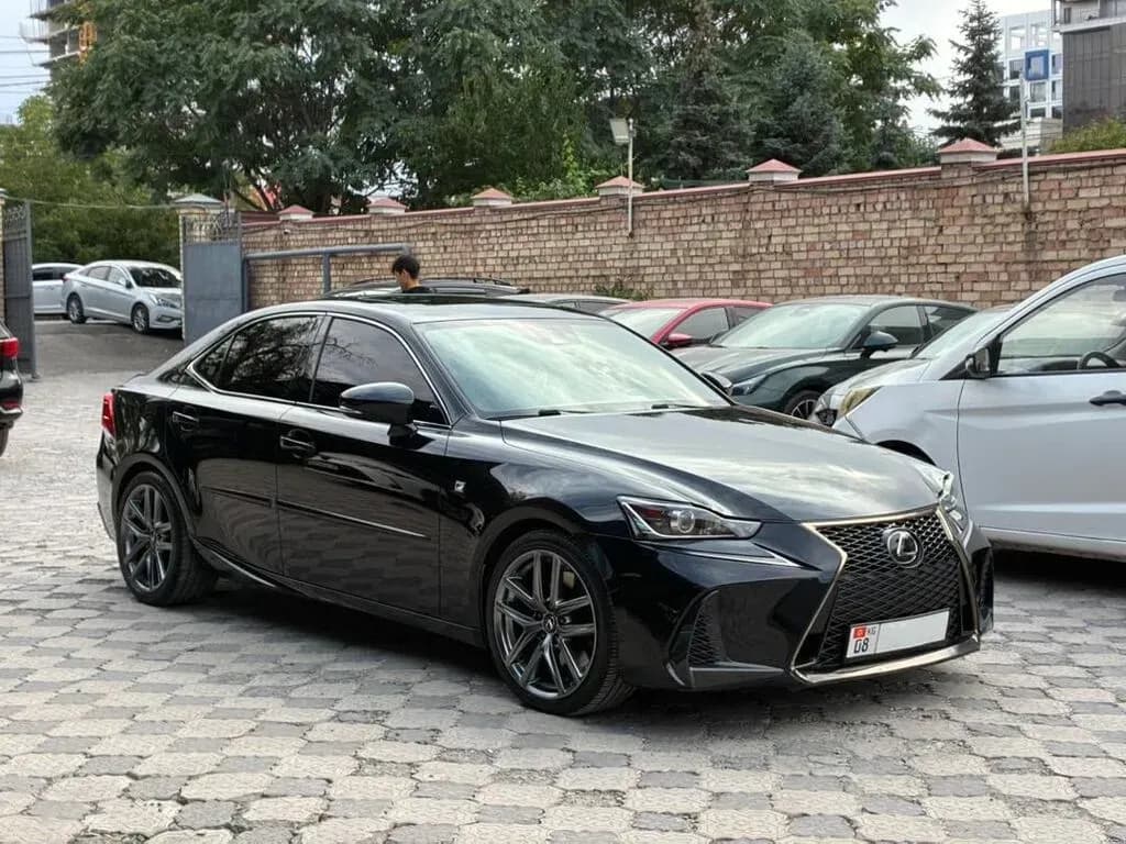 Lexus IS, 2018, Сокулук
