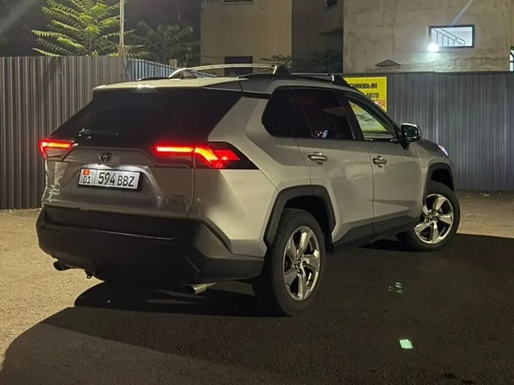 Toyota RAV4, 2021, Бишкек