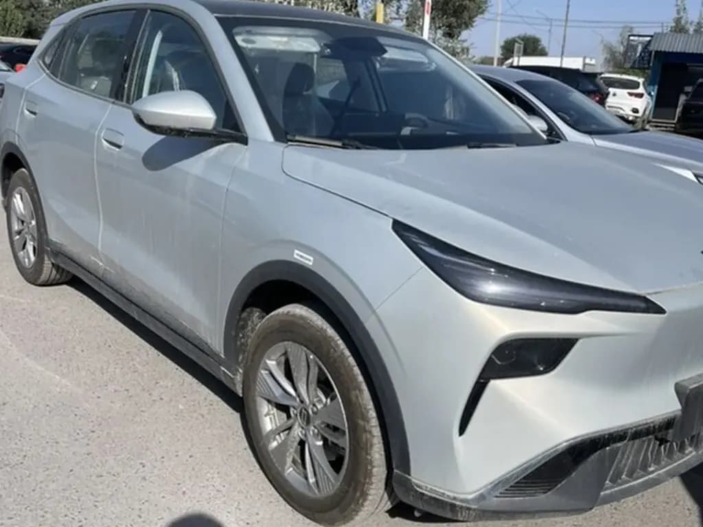 FAW Besturn, 2025, Бишкек