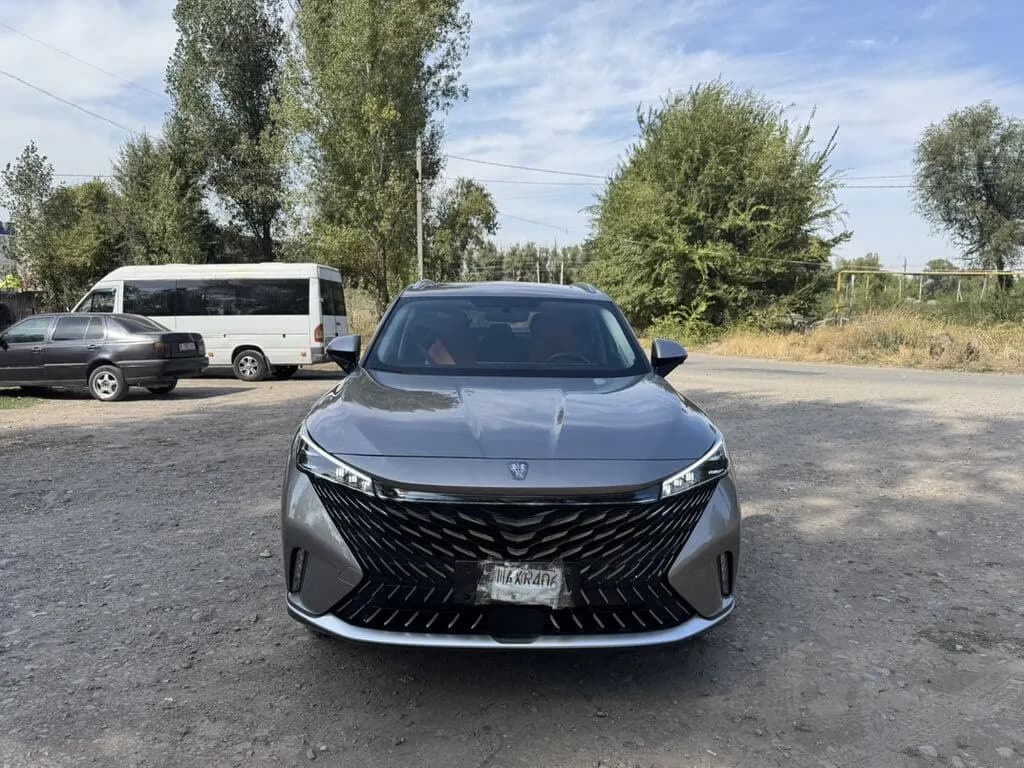 Roewe ERX5, 2023, Unknown