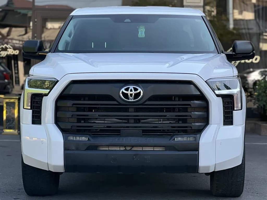 Toyota Tundra, 2022, Бишкек
