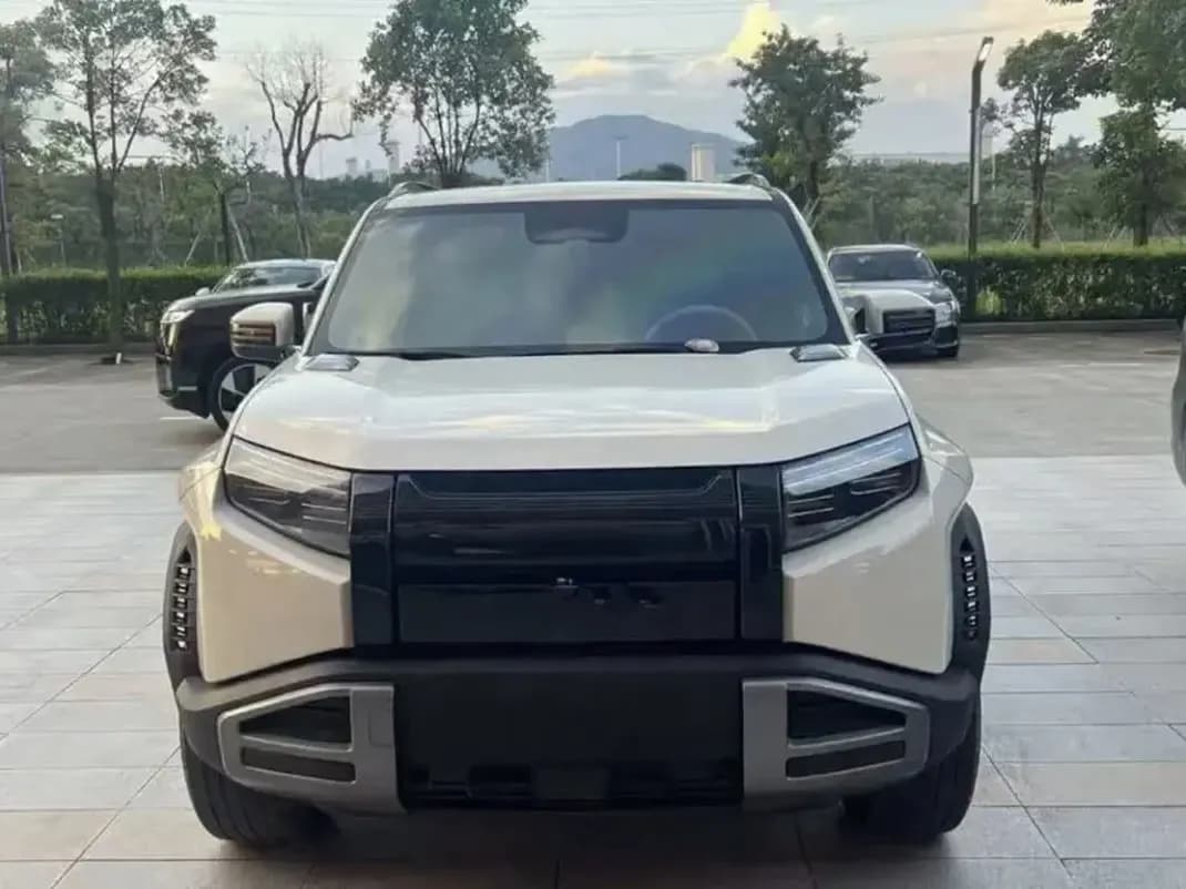 BYD FangChengBao Leopard 3, 2025, Китай